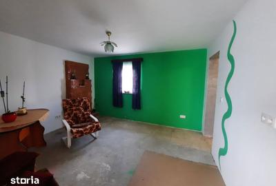 Casă cu 5 camere cu Teren 1280 Mp în Central - 19