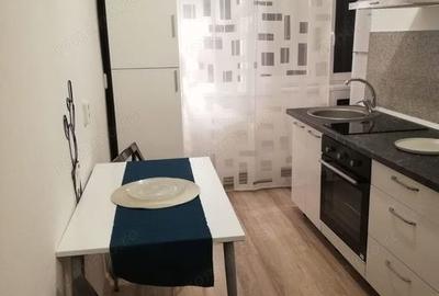 Apartament cu 2 camere decomandat în 13 Septembrie