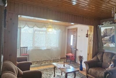 Casă cu 4 camere cu Teren 5500 Mp în Lerești - 9