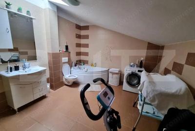 Apartament 3 camere, 80 mp, zona Bucium - 12