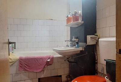 SUPEROCAZIE ! POARTA 6 APARTAMENT 2 CAMERE DECOMANDATE 2 BALCOANE 62 MP. 75.00 E - 17