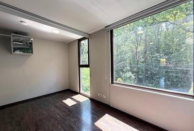 VANZARE SPATIU DE BIROURI/ VILA // ZONA ALEEA TEISANI- BANEASA VANZARE SPATIU DE BIROURI/ VILA // ZONA ALEEA TEISANI- BANEASA - 9