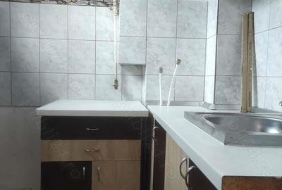 Ap 2 camere etj 3 str Al Salcamilor - 7