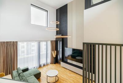 Penthouse cu 4 camere semidecomandat în Pipera