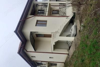 Se vinde casa + anexa cu posibilitatea vandute separat - 3