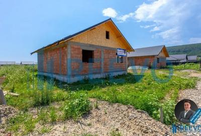 Casă cu 3 camere cu Teren 400 Mp în Hemeiuș - 3