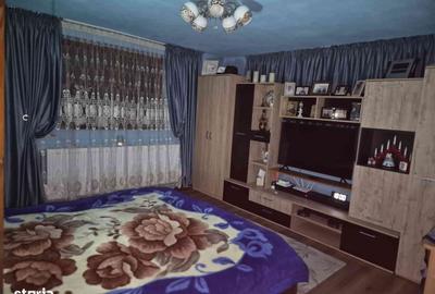 Casă cu 5 camere cu Teren 1000 Mp în Lerești - 2