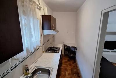 Garsonieră decomandată, mobilată în Între Lacuri - 5