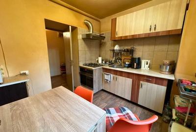 Apartament 2 camere parter 50 M² zona linistita Simeria - 5