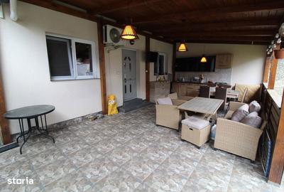 Casă cu 5 camere cu Teren 425 Mp în Central - 12