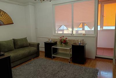 Apartament cu 3 camere decomandat în Lujerului - 3