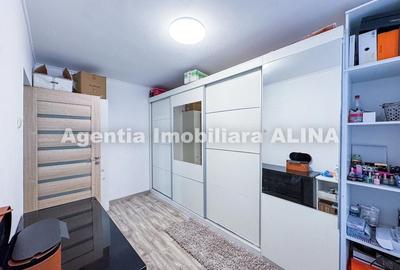Apartament cu 4 camere semidecomandat în Gojdu - 4