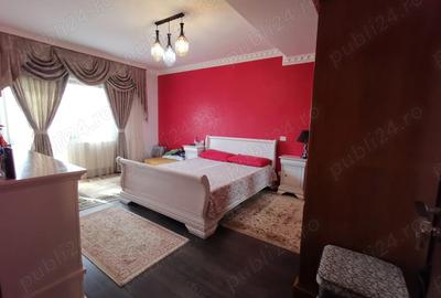 Casă cu 6 camere cu Teren 420 Mp în Piața Centrală - 20