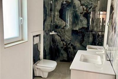 INCHIRIEM Apartament lux  ,ultracentral - 4