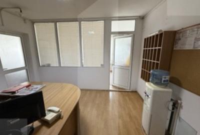 Spațiu comercial, de 300 mp, în Central - 6