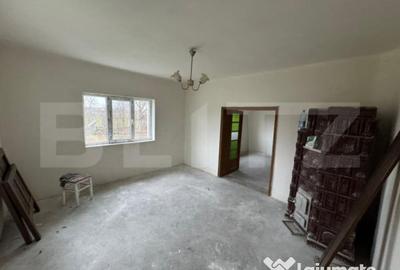 Casă cu 3 camere cu Teren 2050 Mp în Central - 5