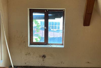 Vand casa P+M cu 4 cam.in zona 7 Noi. - 2