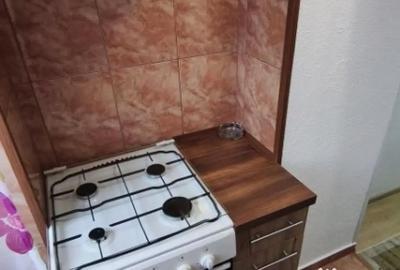 Garsonieră decomandată în Central - 4