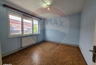 Apartament cu 3 camere în Central - 3
