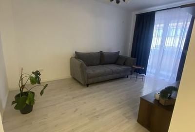 Apartament cu 2 camere semidecomandat în Militari