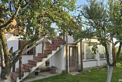 Casă cu 2 camere cu Teren 3148 Mp în Central - 2