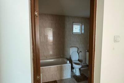 Casă cu 4 camere în Central - 5