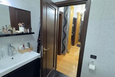 Vanzare Apartament 3 Camere Bd. Unirii – Zepter | Mobilat si Utilat Lux - 18