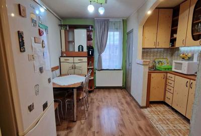 Apartament cu 2 camere decomandat în Central - 1