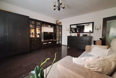 Apartament cu 3 camere decomandat, mobilat în 13 Septembrie - 1