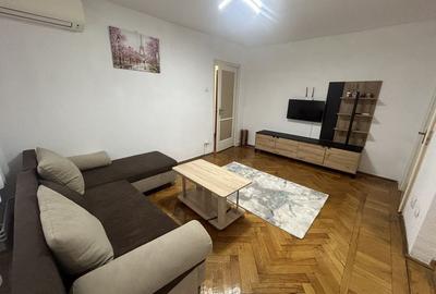 3 Camere Vatra Luminoasa - 1