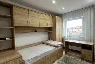 Apartament cu 3 camere decomandat în Central - 2