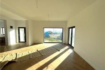 Vila premium P+E 4 cam, asfalt, canalizare,Notariat Miroslava - 2