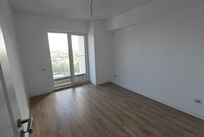 Apartament cu 3 camere decomandat în 13 Septembrie - 25