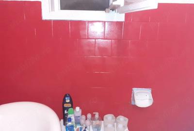 Casă cu Teren 2000 Mp în Central - 1