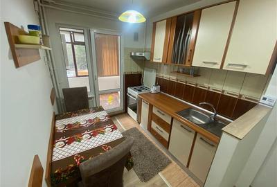 Apartament cu 2 camere decomandat în Tudor - 2