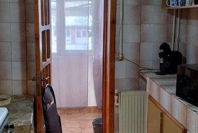 Apartament cu 2 camere decomandat în Hipodrom - 2