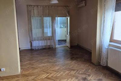 Apartament cu 2 camere decomandat în Malul Mureșului