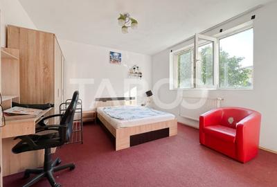 Apartament cu 3 camere decomandat, mobilat în Mihai Viteazul