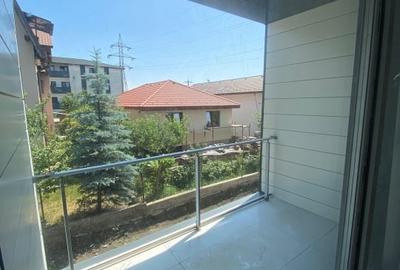 2 camere, 52 mp, 2 balcoane - partial finisat, perfect de amenajat