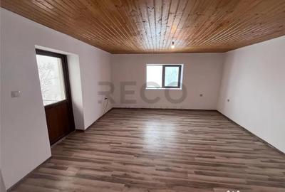 Casă cu 3 camere cu Teren 21984 Mp în Făgetu - 8