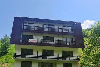 Casă cu 6 camere în Cheia - 2