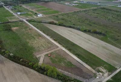 Teren de 600 mp, în Moșnița Nouă