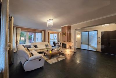 Vile  cu piscina exclusivista de vanzare in zona  Grand Hotel Italia - 1