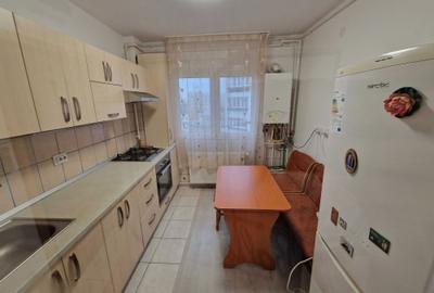 Apartament cu 2 camere semidecomandat în Titan