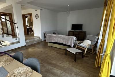 Casă cu 4 camere în Central - 3
