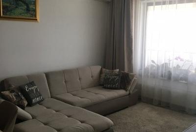 Apartament cu 3 camere decomandat, mobilat în Militari