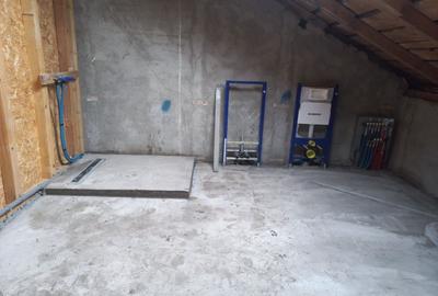 Casă cu 4 camere în Focșănei