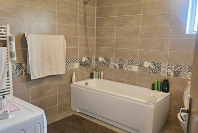 Apartament cu 3 camere în Trivale - 3