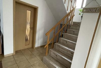 Casă cu 4 camere în Sânmihaiu Român - 2