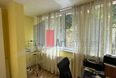 Apartament cu 3 camere decomandat în Drumul Taberei - 4
